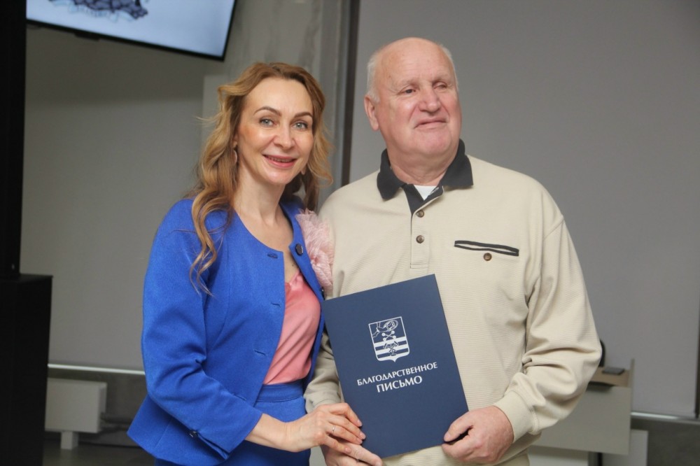 CtCLGKnehtpptdC4Txuфильм 3.jpg